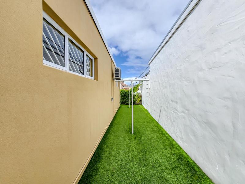 To Let 3 Bedroom Property for Rent in Rondebosch East Western Cape